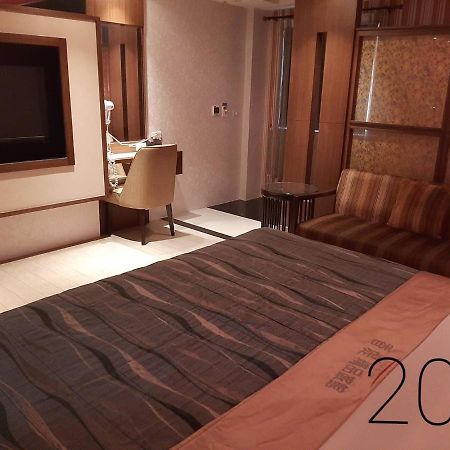 Chateau Motel&Spa  Daliao Bagian luar foto