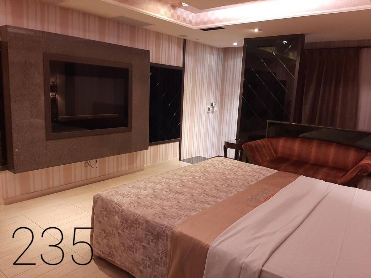 Chateau Motel&Spa  Daliao Bagian luar foto